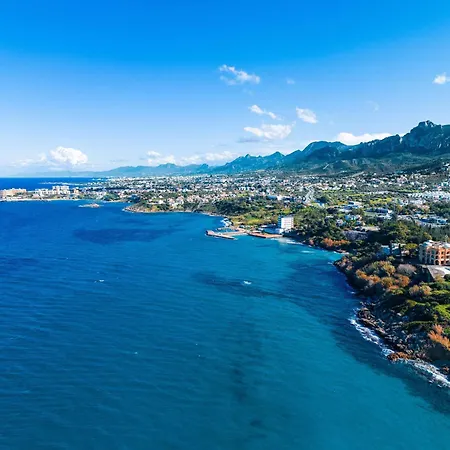 Вилла Bitter Orange With Pool By Holidaykeys Кирения