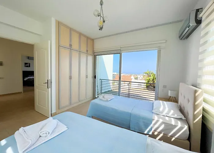 Bitter Orange With Pool By Holidaykeys * Kyrenia (Northern Cyprus)